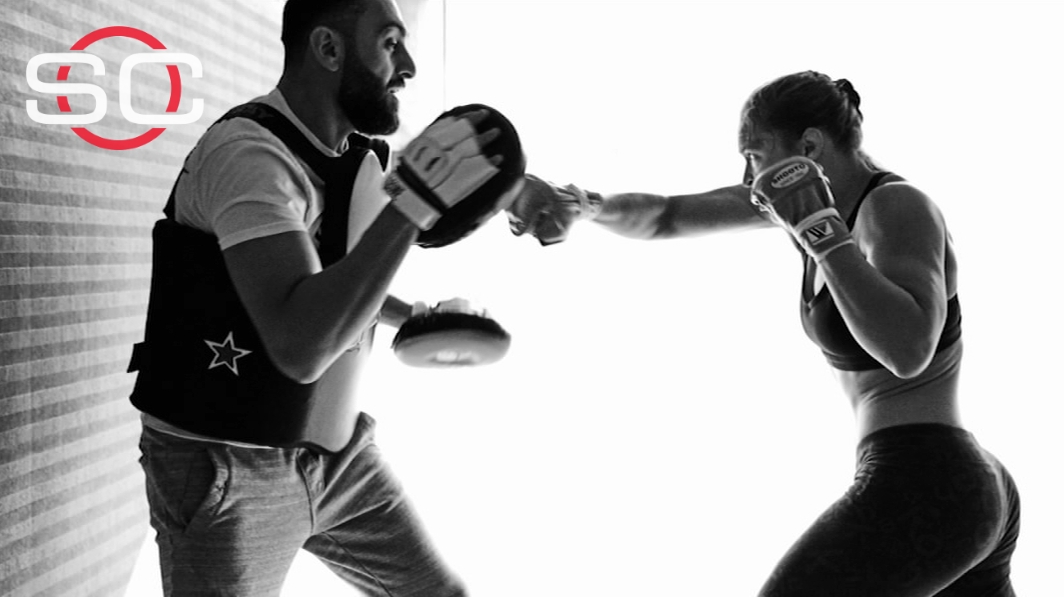 Rousey fighting on her own terms