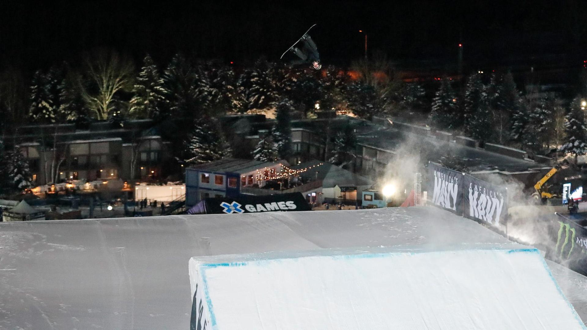 Max Parrot lands quad underflip