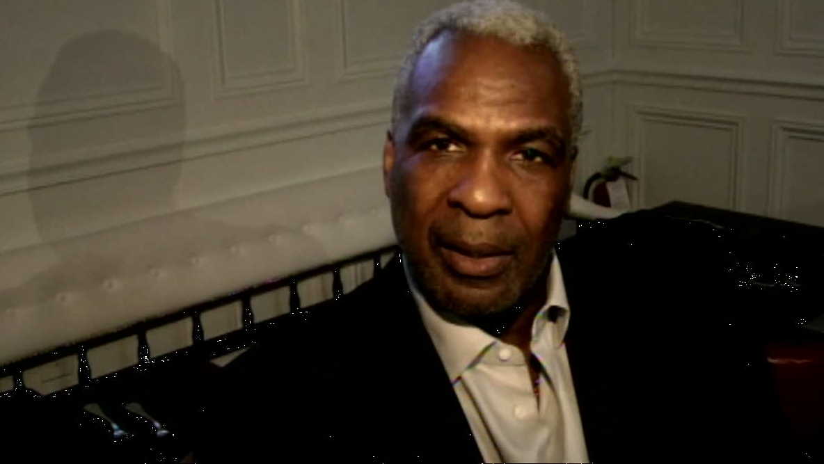 Oakley describes MSG incident, will always root for Knicks