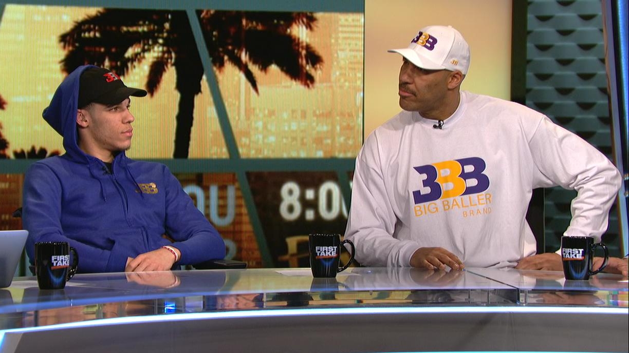 Lonzo not feeling pressure from LaVar's comments