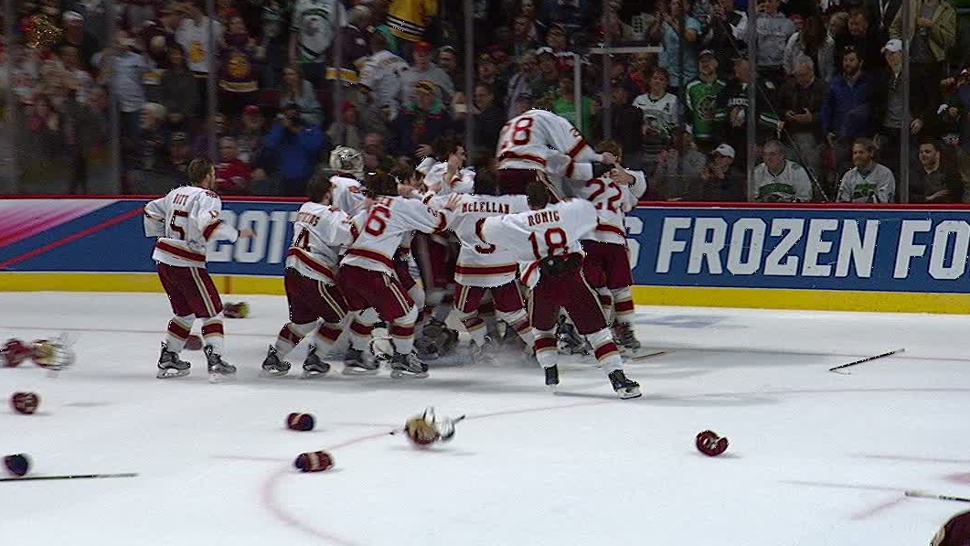 Denver holds off late charge to win national title