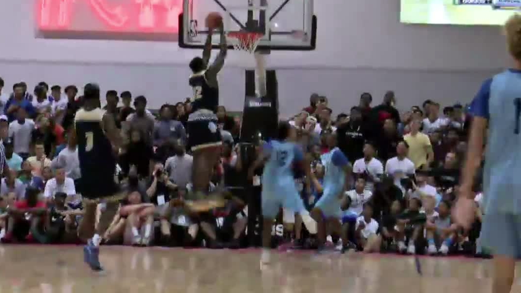Williamson, Ball duel for three straight plays