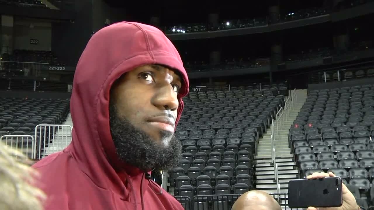 LeBron happy Wade gets Miami homecoming