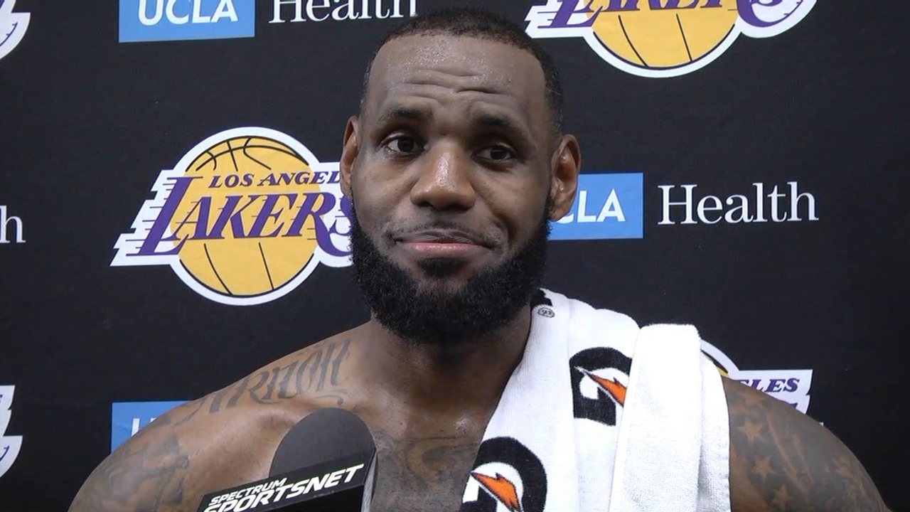 LeBron amused by loyalty question