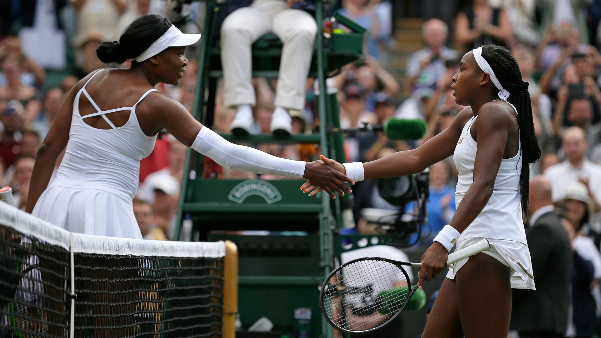 Venus falls in Round 1 to 15-year-old Gauff