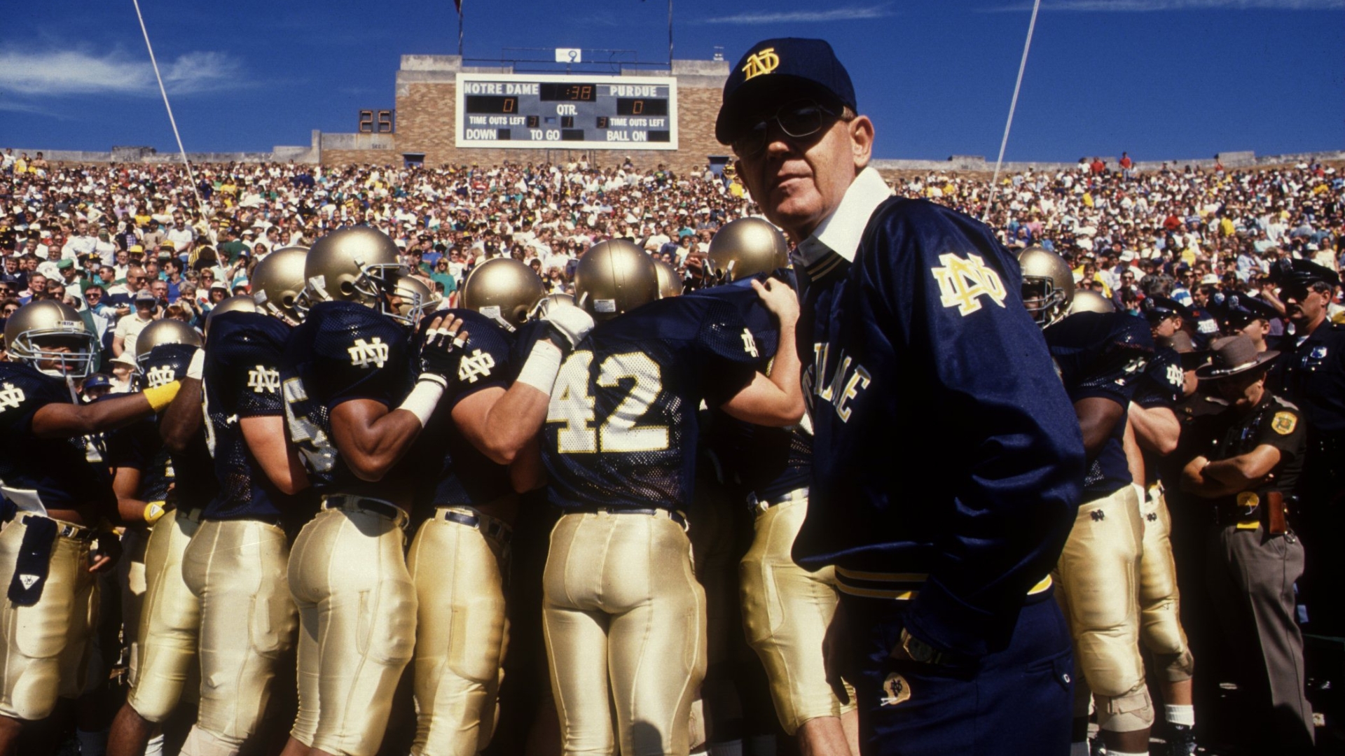 Notre Dame's mythical appeal both loved and hated by fans