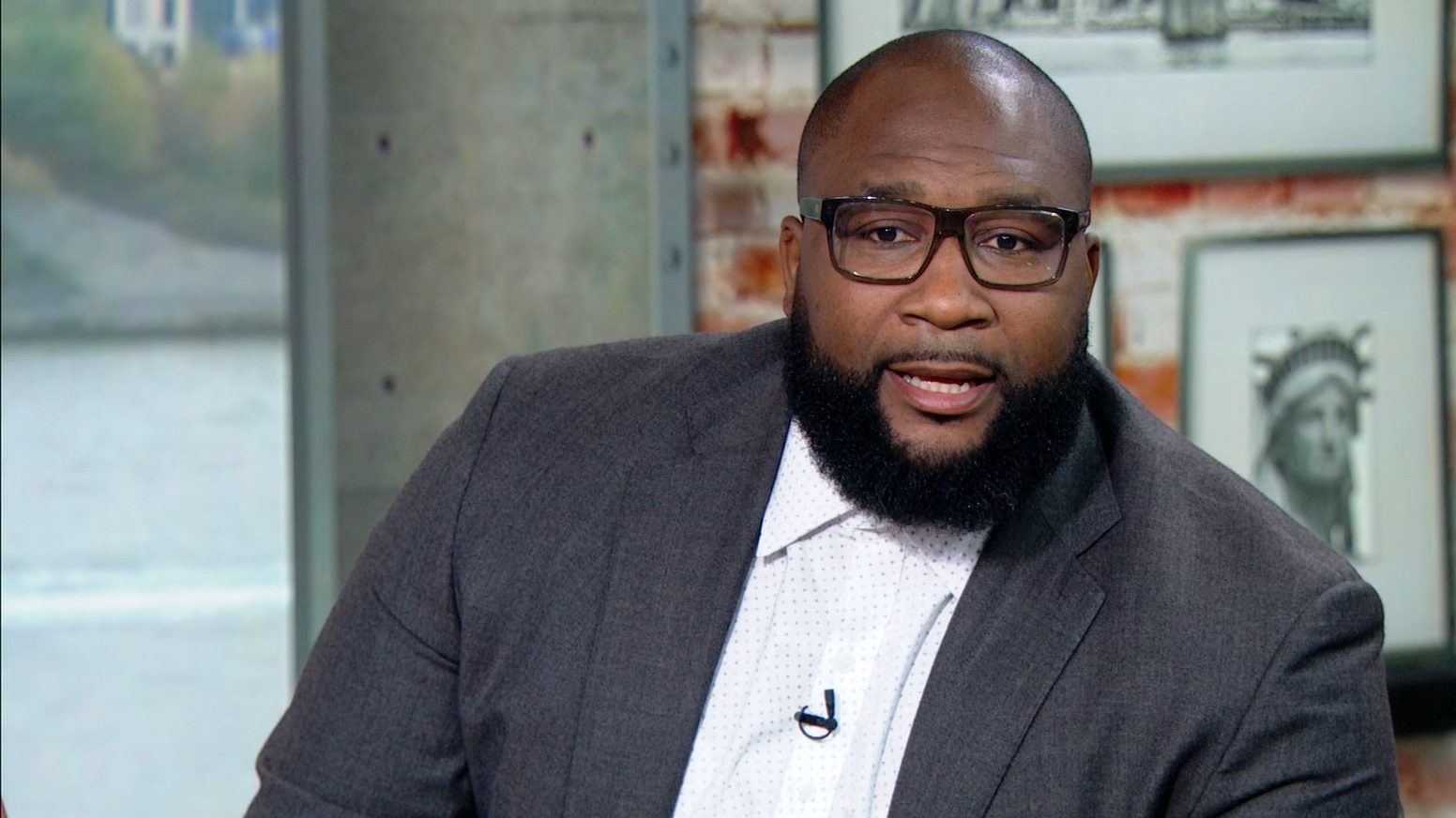 Spears: NFL officials need to be publicly held accountable