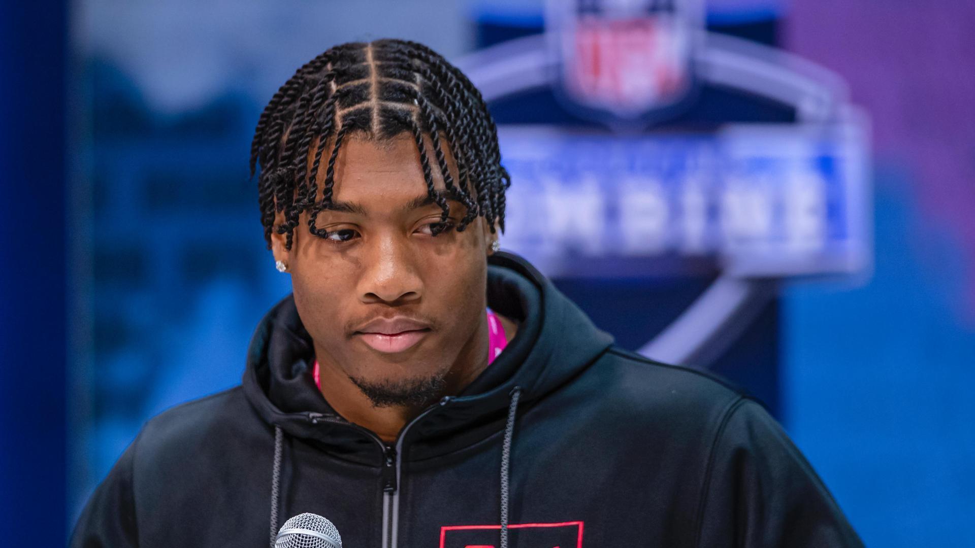 Why isn't Isaiah Simmons considered elite?
