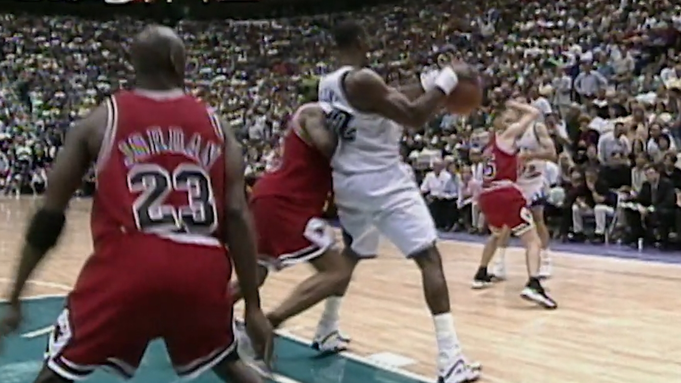 MJ strips Malone to set up Finals-winning shot