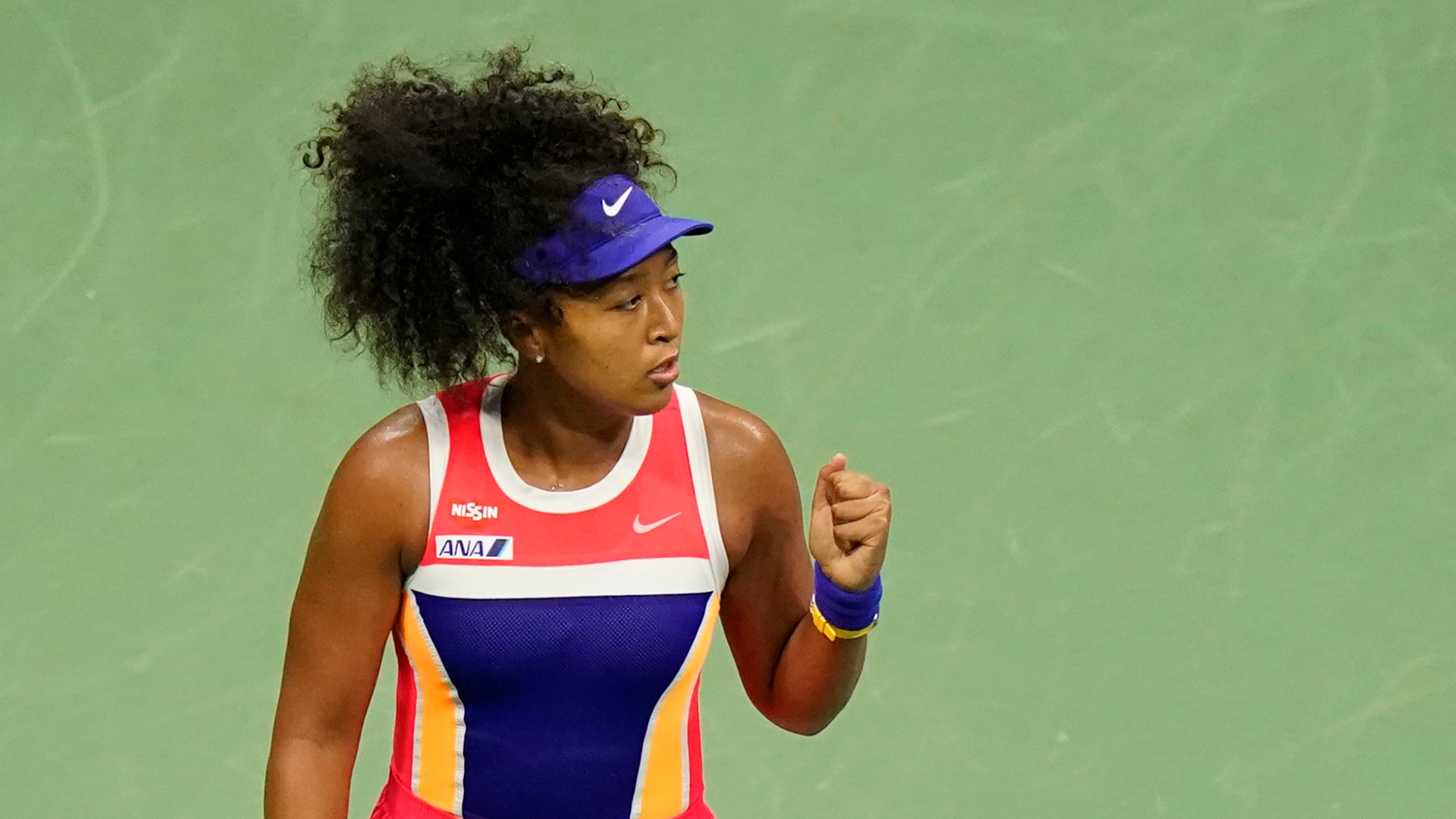 Osaka overpowers Giorgi in second round