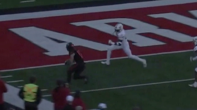 Brandon Bowling jets to the end zone to score a 25-yard TD
