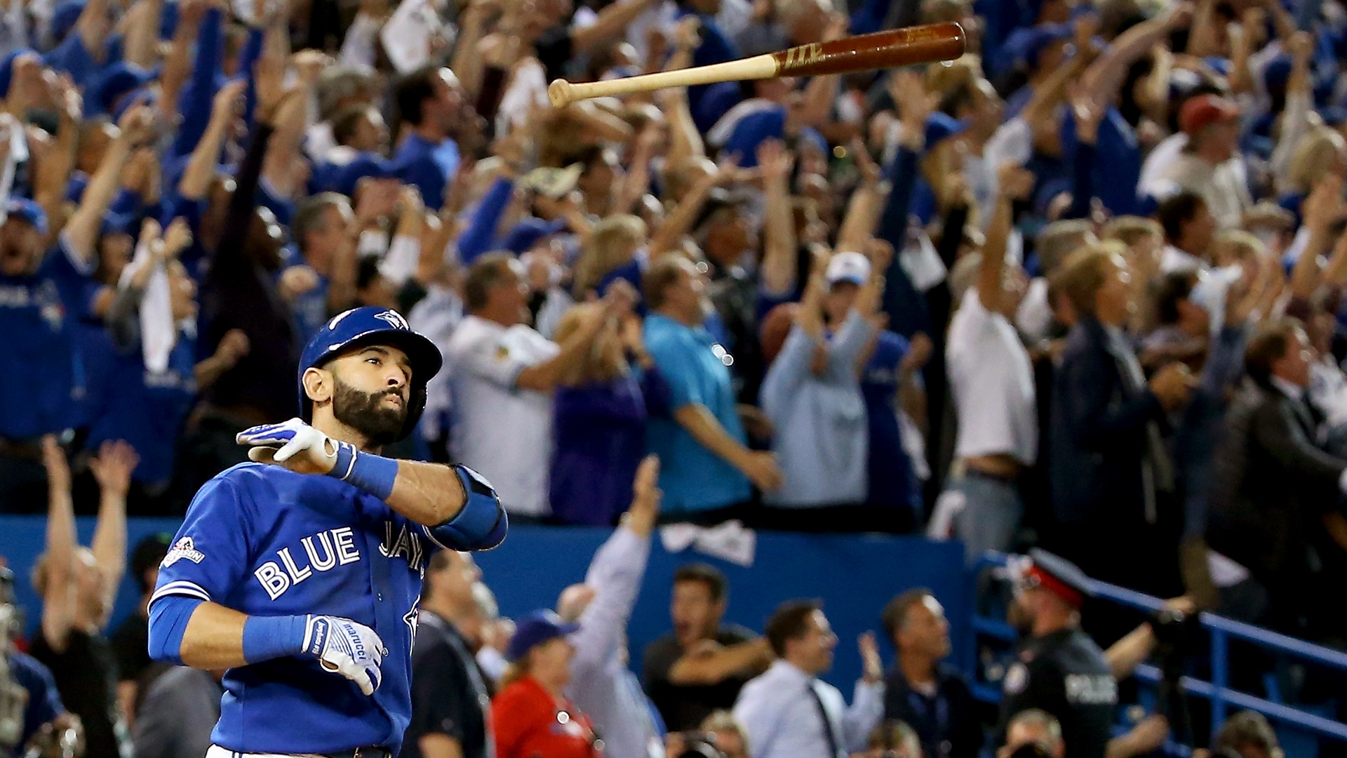 Bautista reminisces on iconic 2015 bat flip