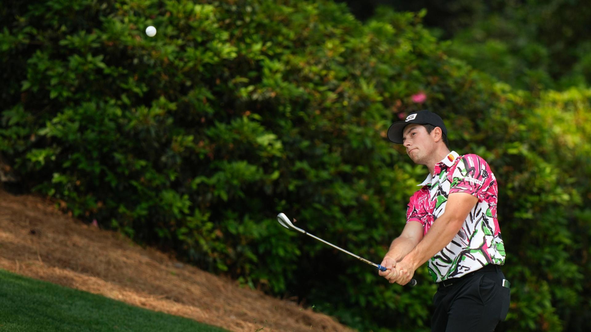 Viktor Hovland's beautiful shot from above sand trap helps him save par on 10