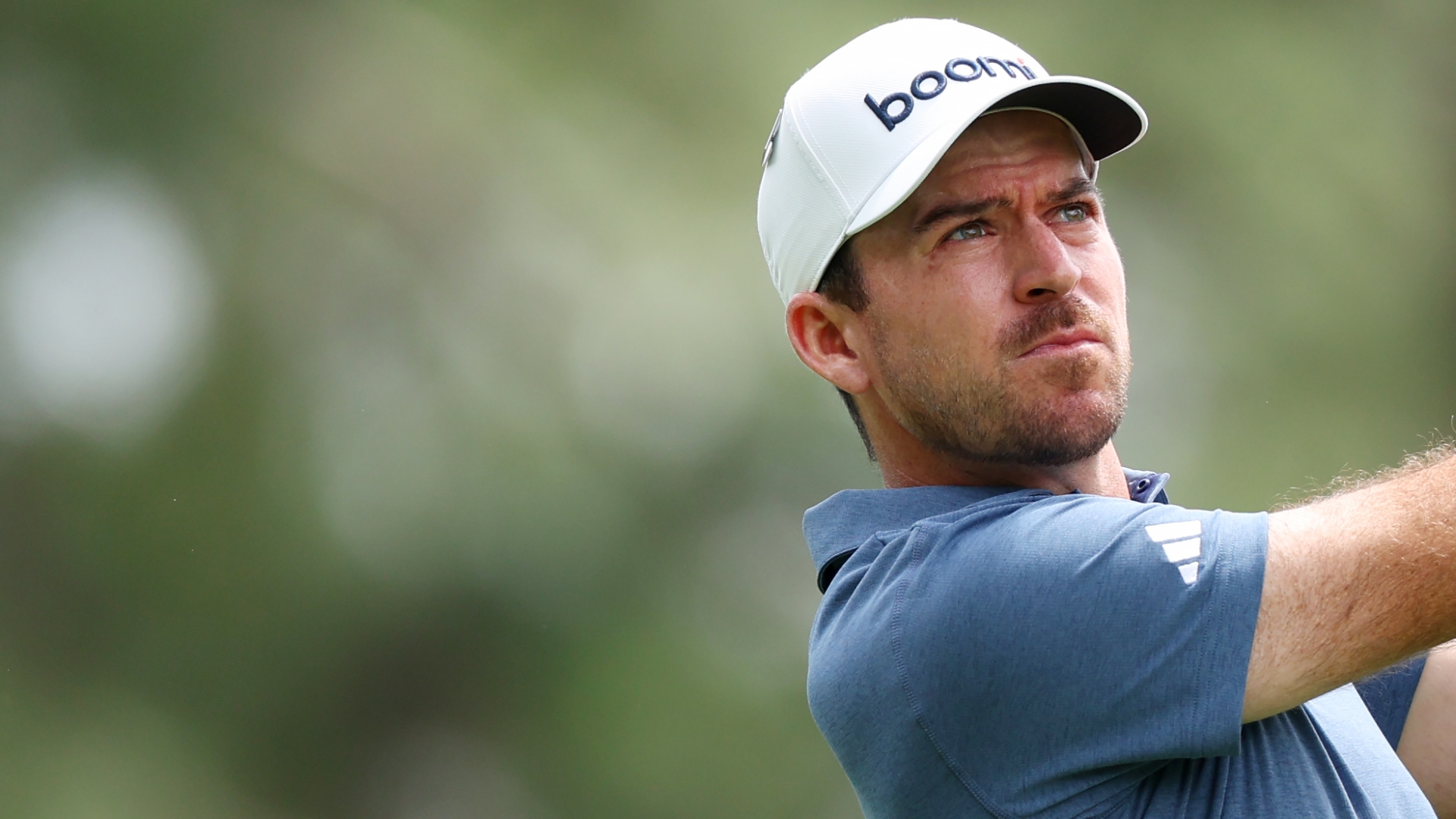 Nick Taylor gets rough break as tee shot hits flagstick and rolls off green