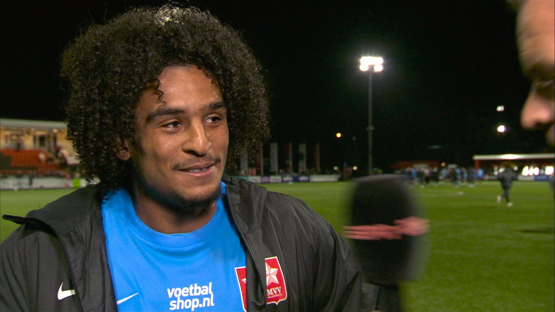 Mmaee na hattrick tegen Jong AZ: "Alles gegeven tot de laatste minuut"
