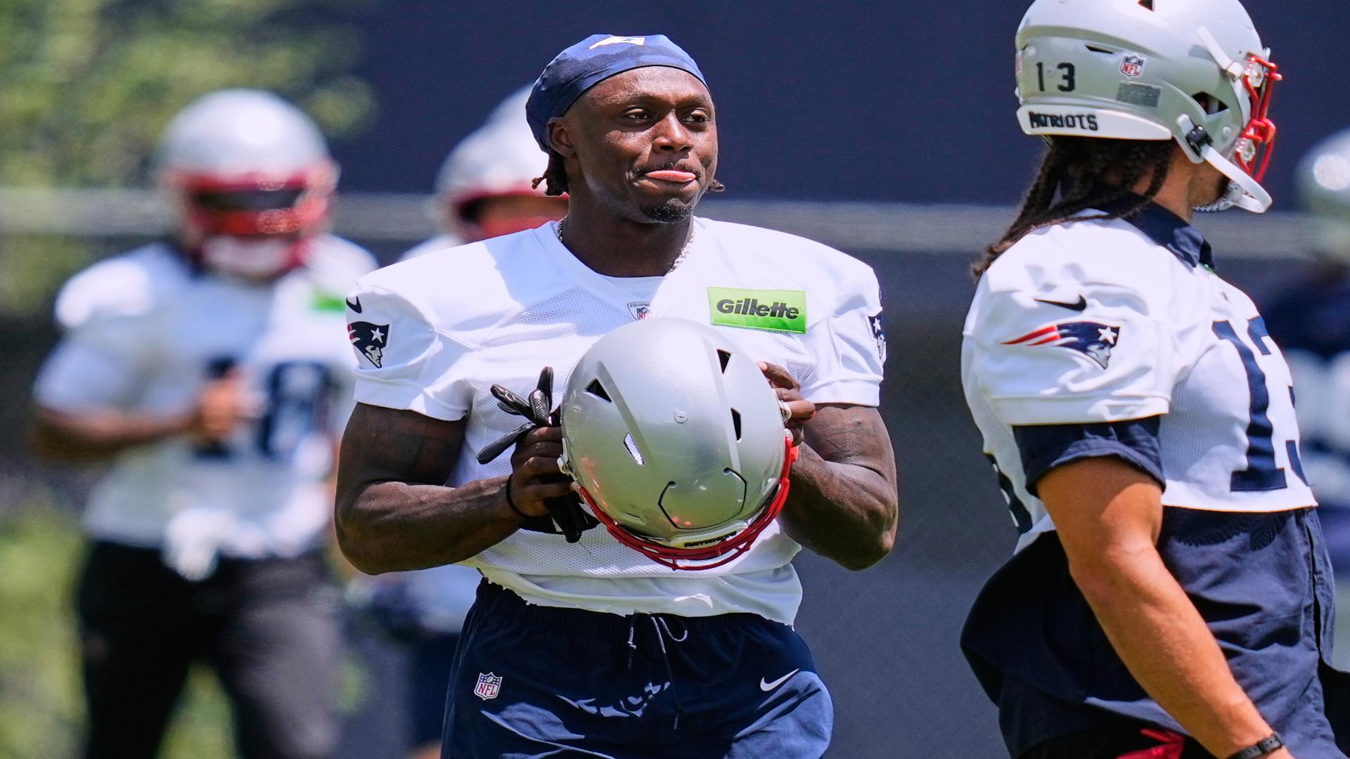A.J. Brown makes Patriots practice debut