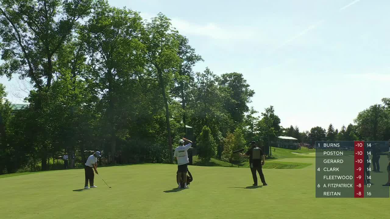 Tommy Fleetwood eagles his way into the lead