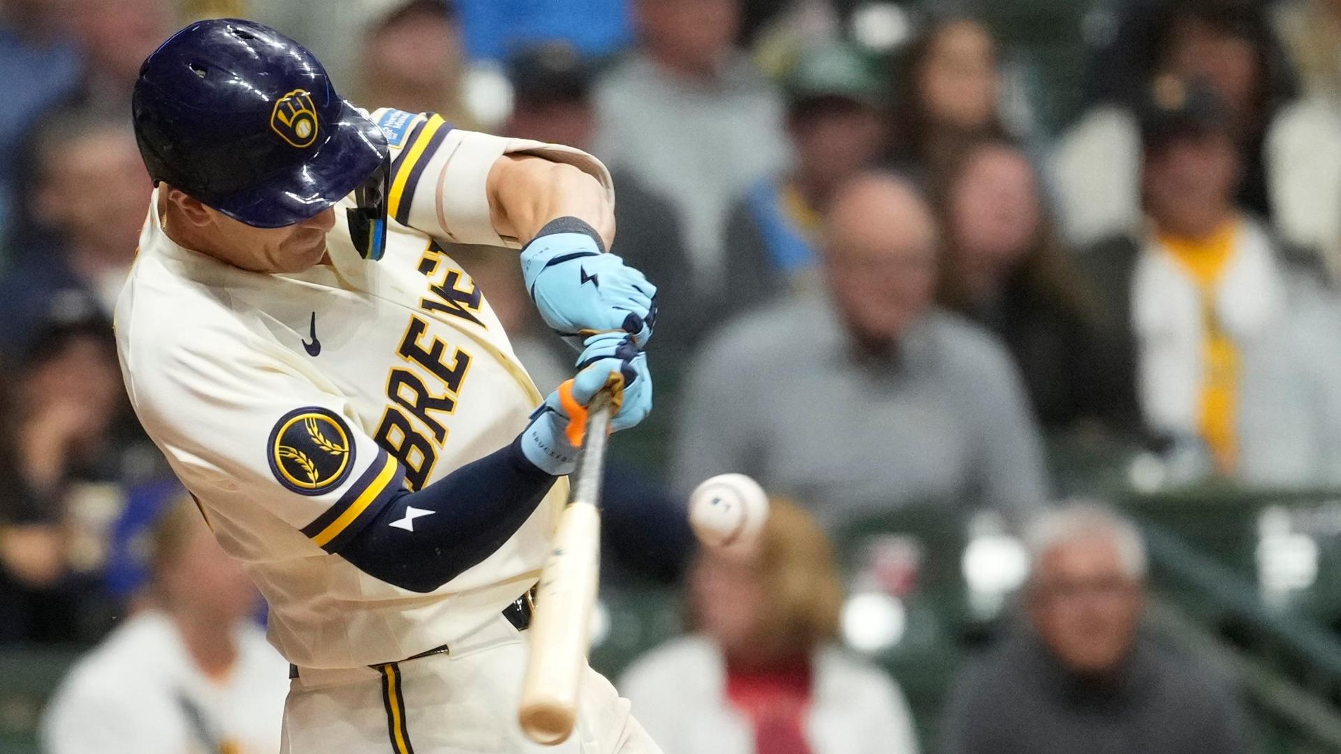 Cooper Pratt knocks in his first MLB RBI
