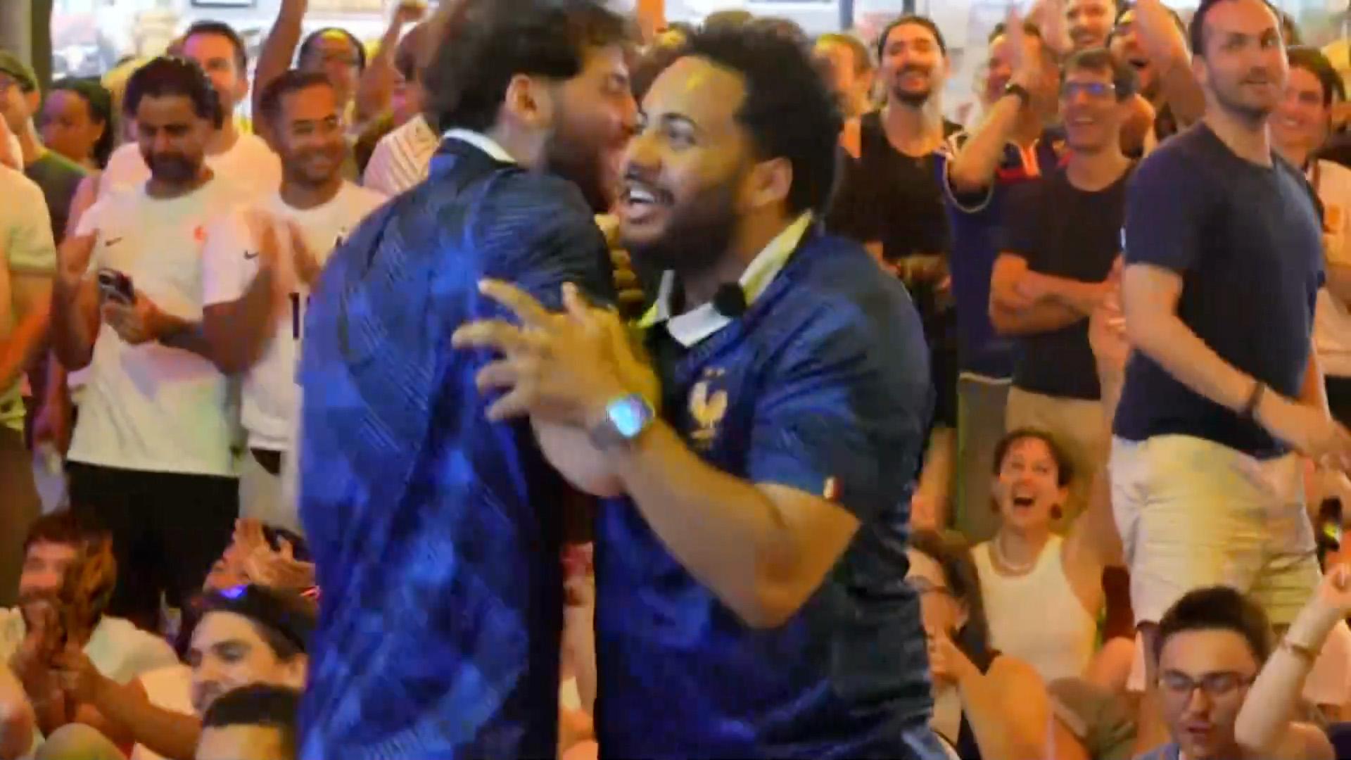 French fans in Paris celebrate as Dembele hits hat trick in 32 minutes