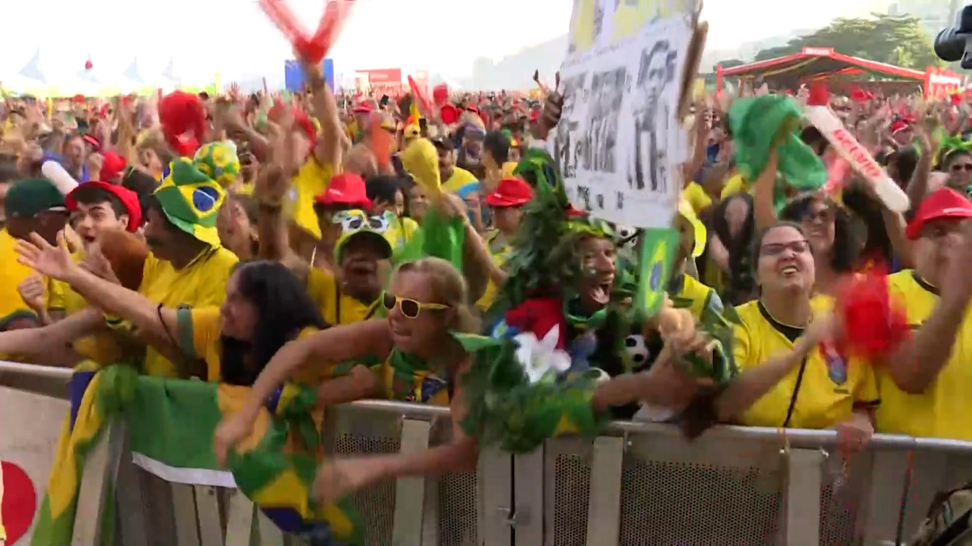 Rio erupts are Martinelli wins it for Brazil in the 95th minute
