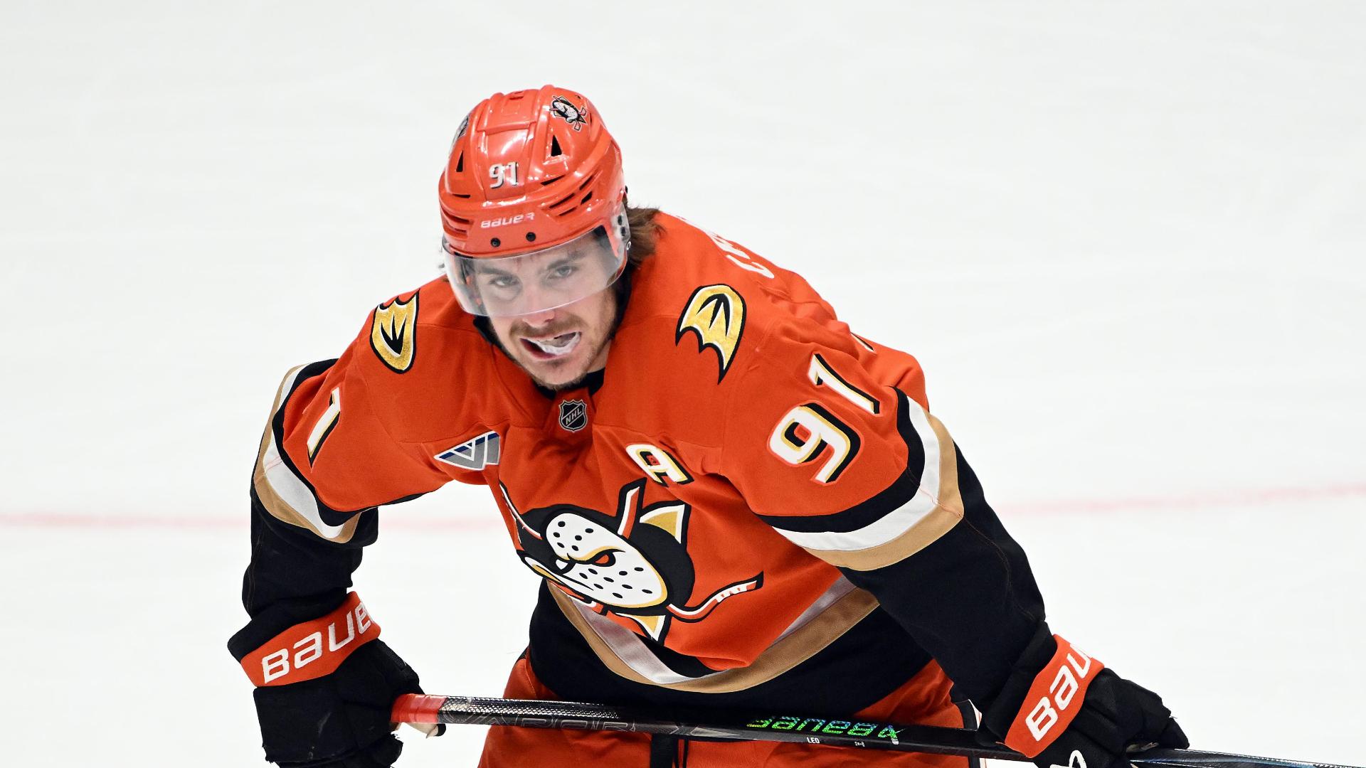 Leo Carlsson reflects on record-setting offer sheet from Ducks