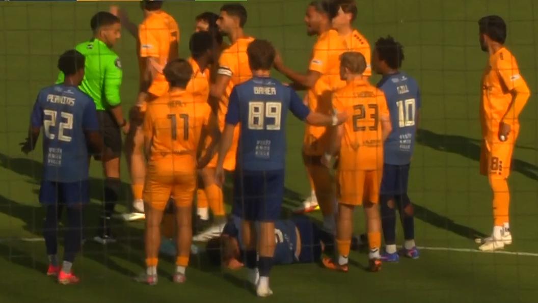 Fort Wayne soccer player gets a red card 3 seconds into the game