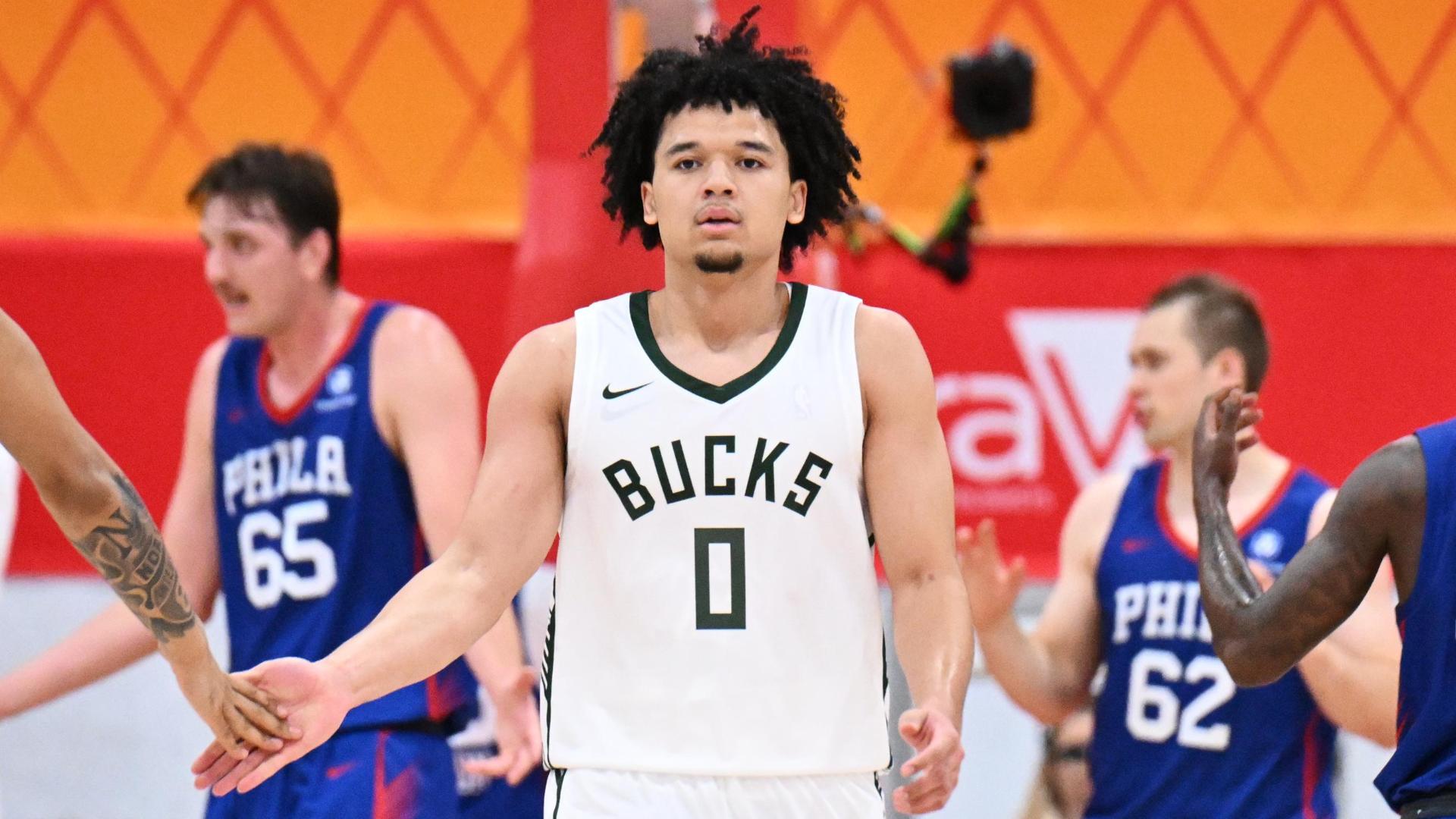 Brayden Burries scores game-winner for Bucks