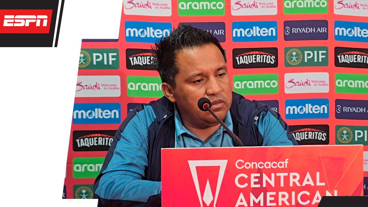 Amarini Villatoro se mide ante Mario Acevedo: "Es un técnico que respeto mucho"