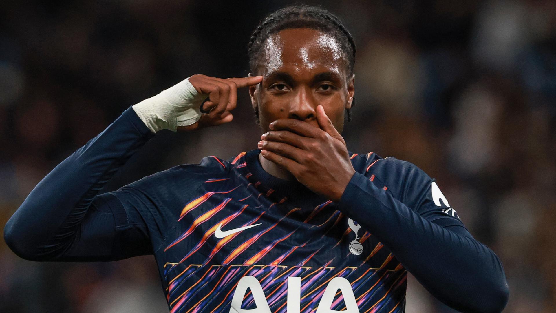 Tottenham defeat Sydney FC on penalties at Sydney Super Cup
