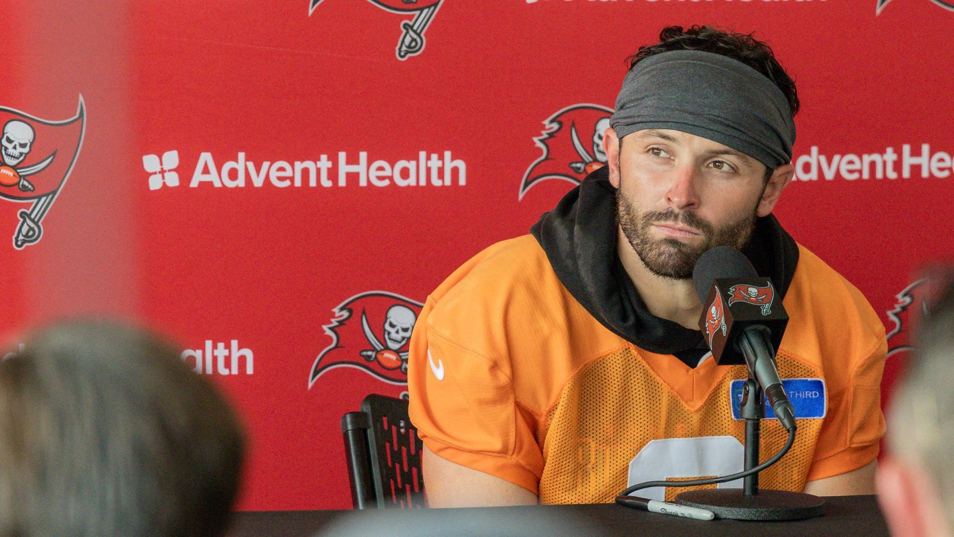 Mayfield dice que no se siente valorado por Bucs