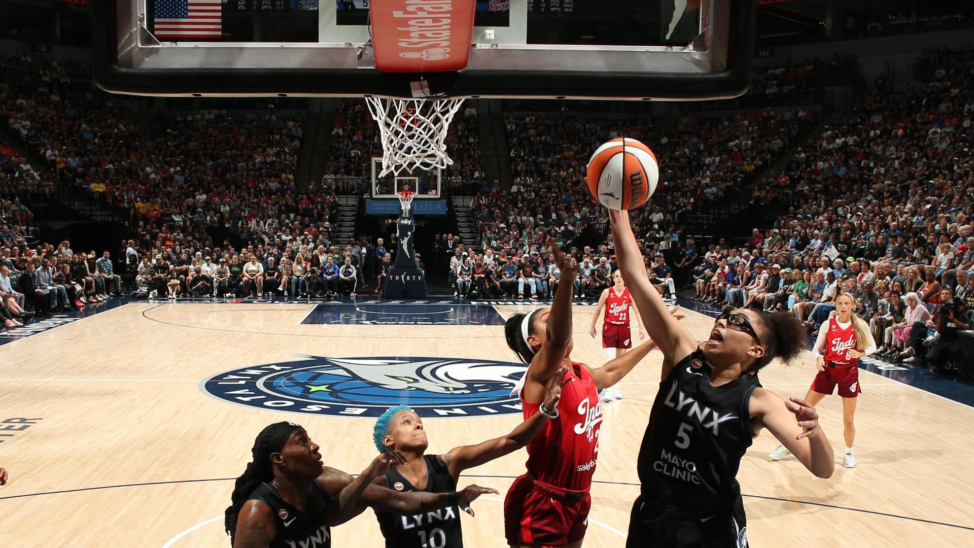 Oliva Miles, Courtney Williams combine for 55 points, Lynx hold off Fever 108-100