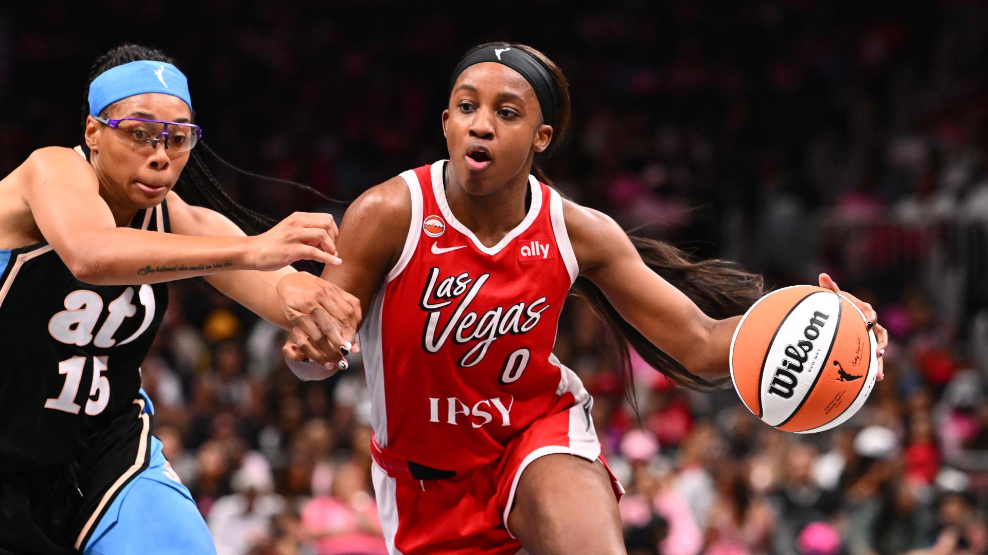 Jackie Young domina y las Aces aplastan a Dream