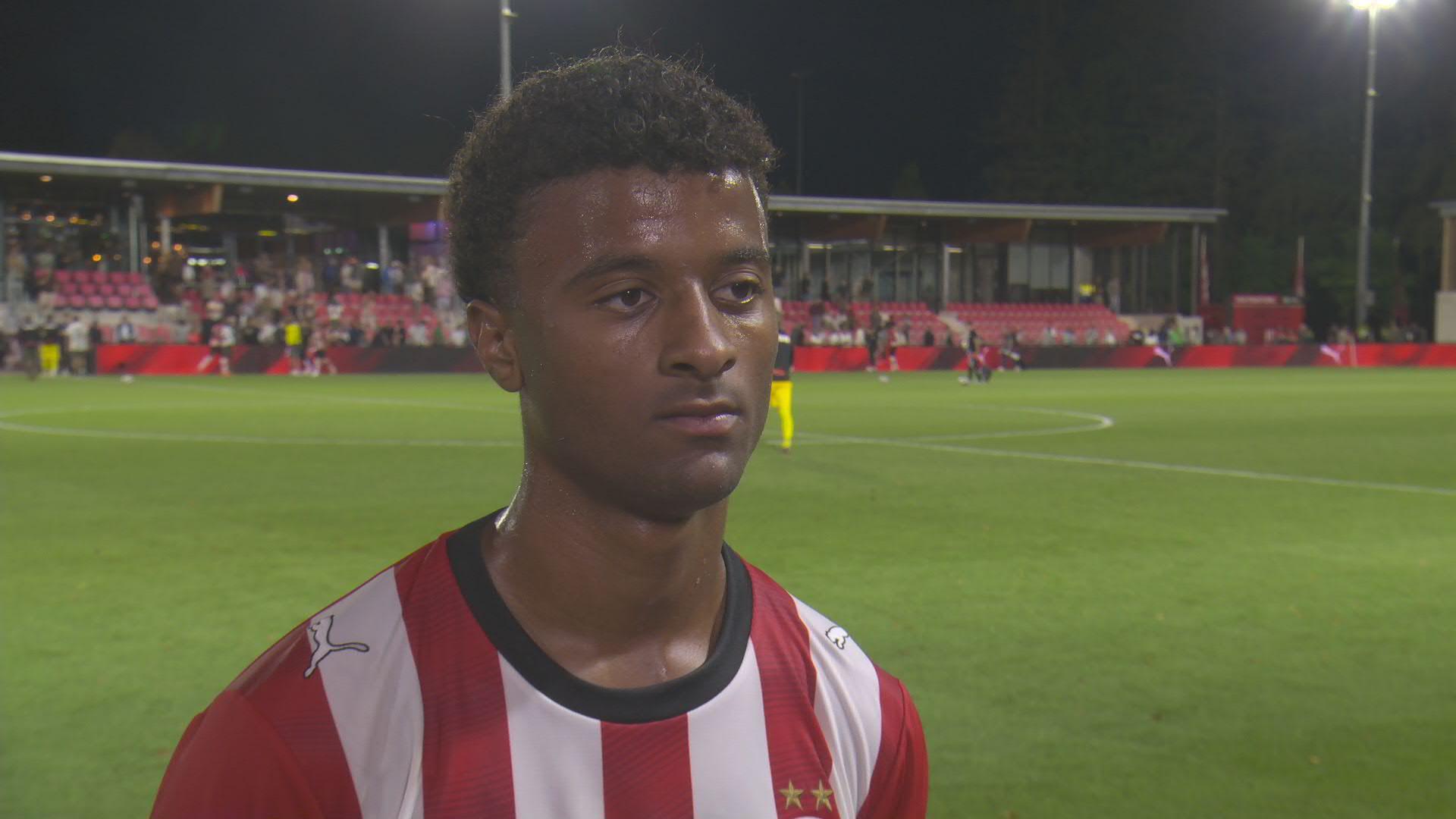 Bawuah na zwaarbevochten overwinning: "Klaar voor het nieuwe seizoen"