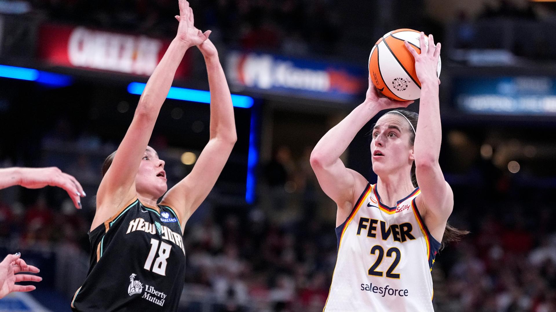 Kelsey Mitchell, Caitlin Clark help Fever continue hot streak with 106-92 victory over Liberty