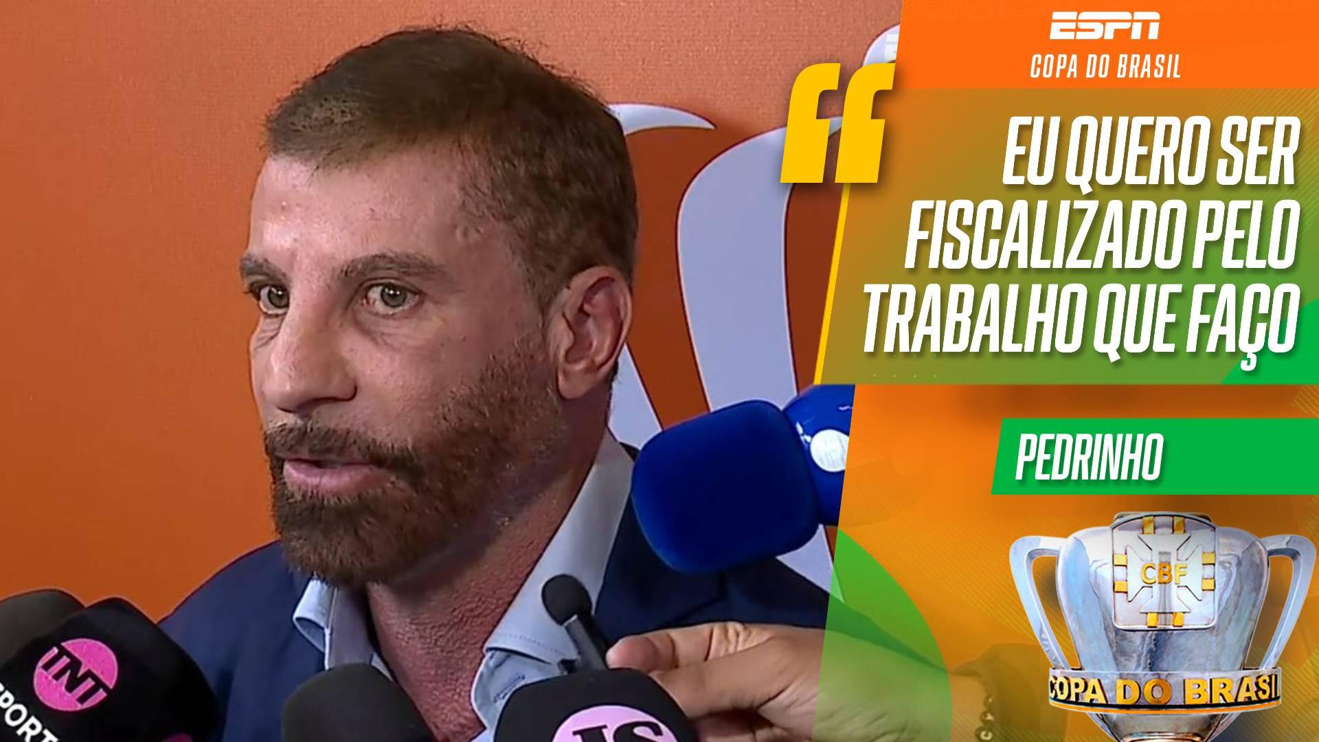 Maracanã ou São Januário? Pedrinho projeta Vasco na Copa do Brasil e admite conversas por novos reforços: 'Interessam'