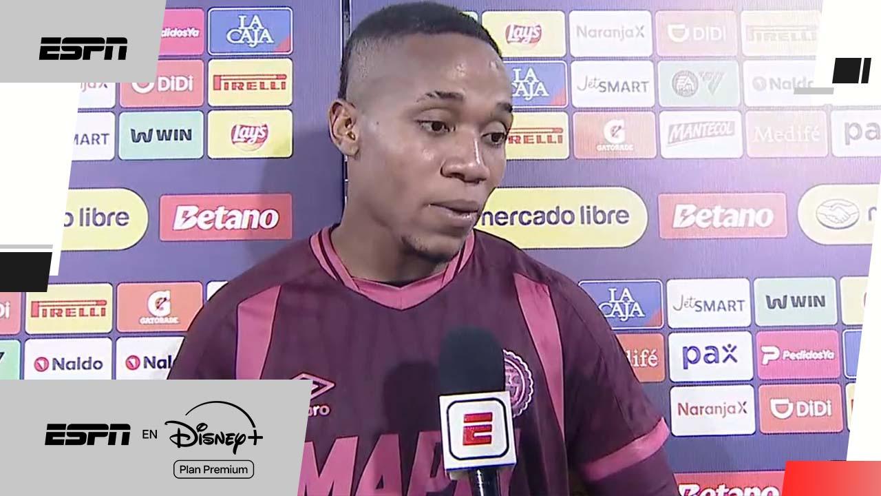 Valois: "Haber anotado mi primer doblete en Lanús me da tranquilidad"