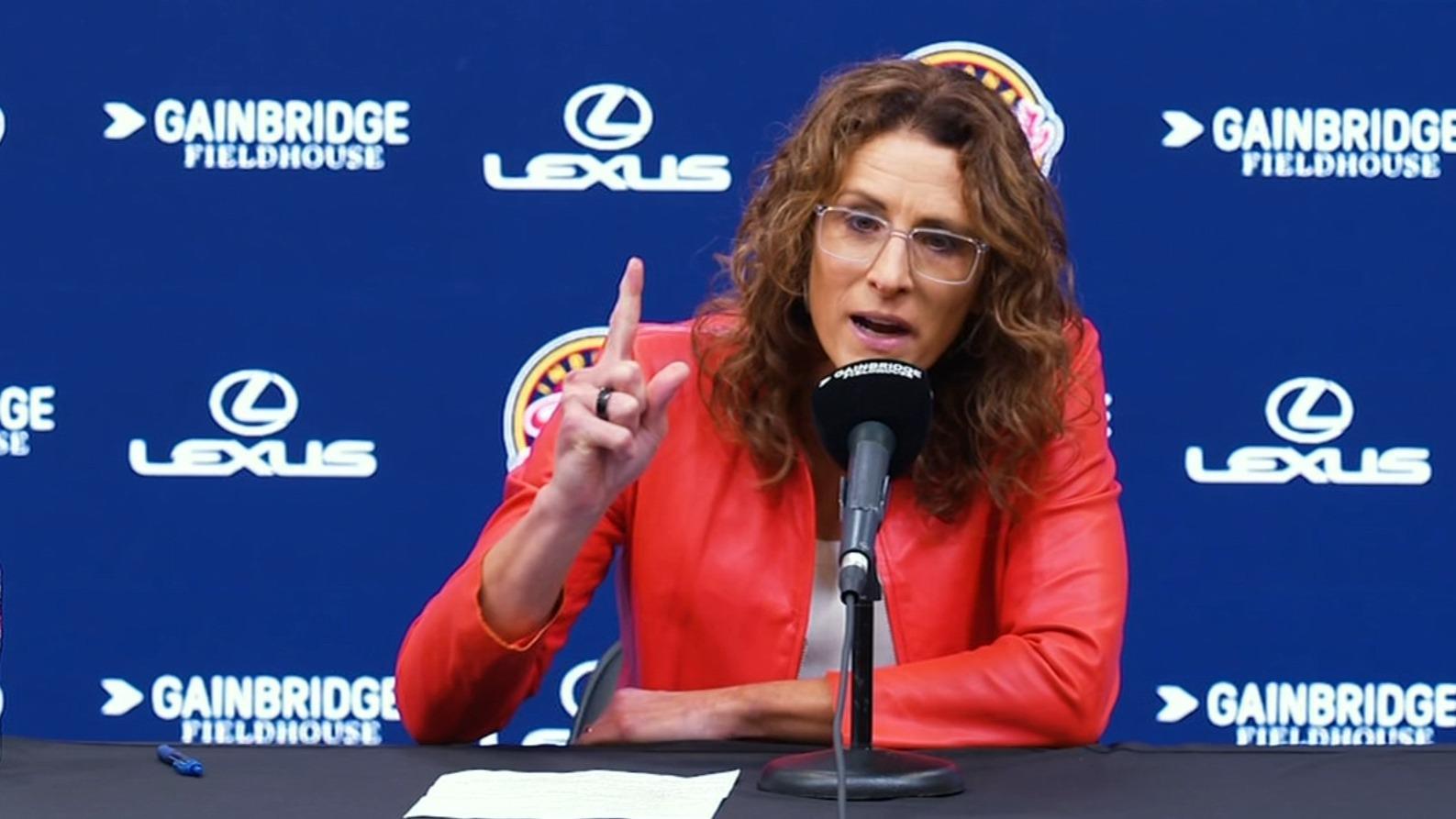Fever coach Stephanie White defends players in fiery pregame statement