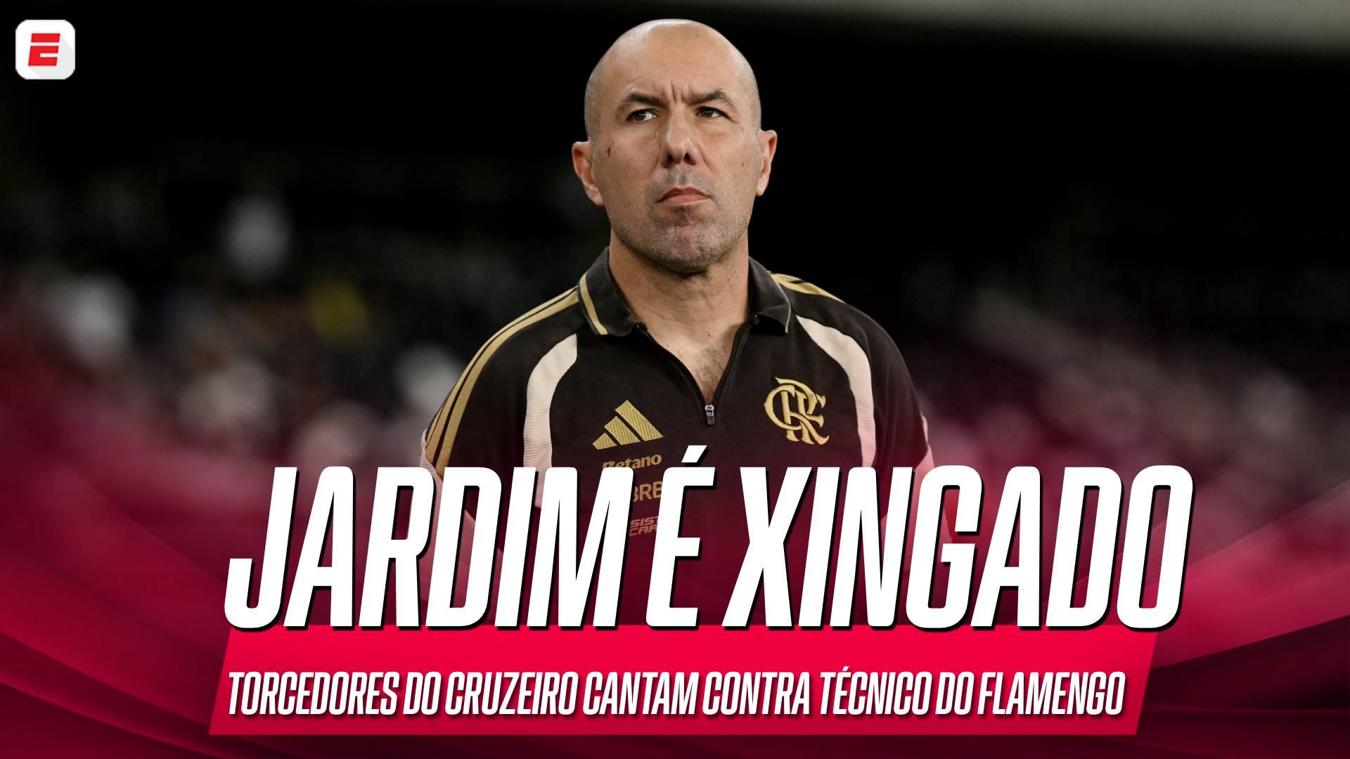 Torcedores do Cruzeiro xingam Leonardo Jardim antes de partida contra o Flamengo pela Libertadores