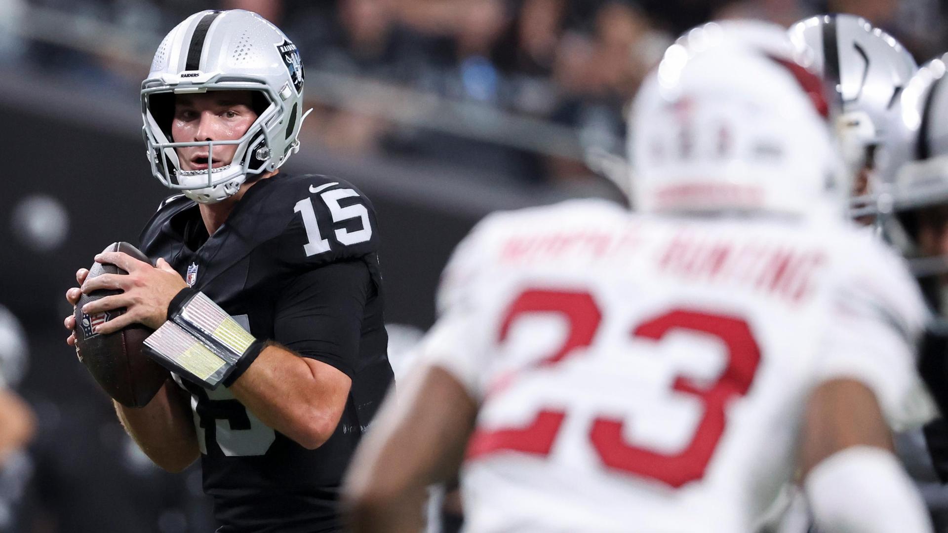 No. 1 pick Fernando Mendoza throws TD pass in preseason debut for Raiders in 27-14 loss to Cardinals