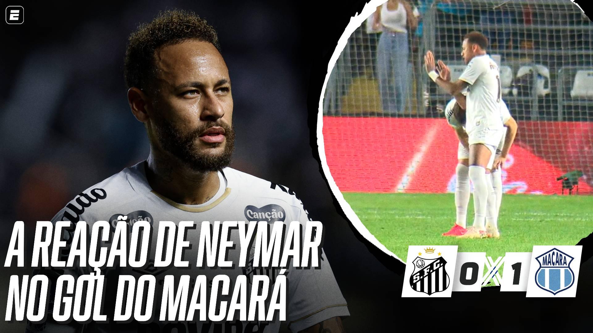 Neymar orienta time do Santos após gol marcado por Macará nas oitavas da Sul-Americana