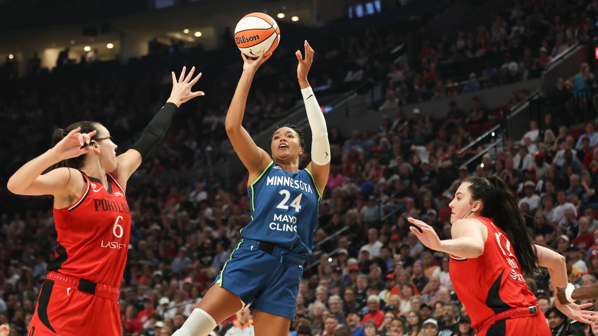 Lynx resisten y mantienen su dominio ante las Fire