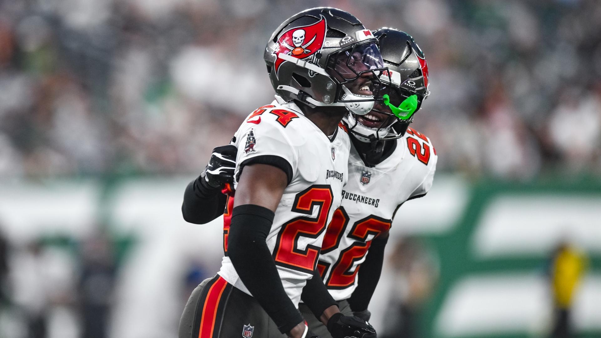 ¡Ayden Garnes se roba el show con un espectacular pick-six!