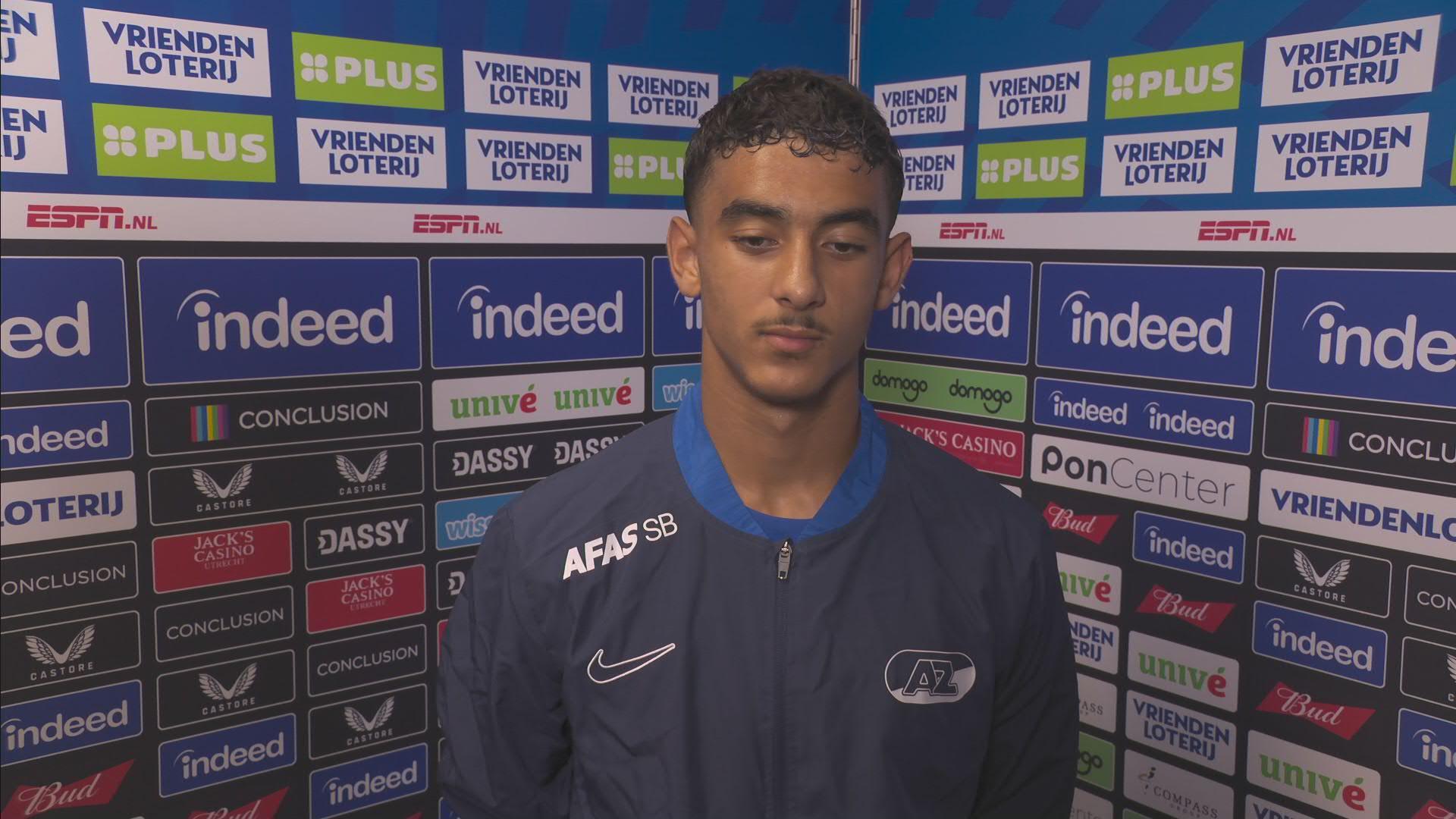 Oufkir blij met zijn eerste goal: "Mijn dag kan niet meer stuk"