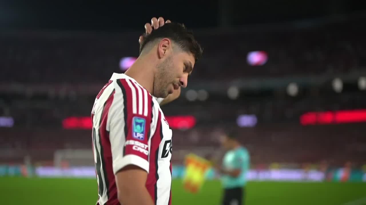 Alarmas encendidas en River por la salida de Montiel