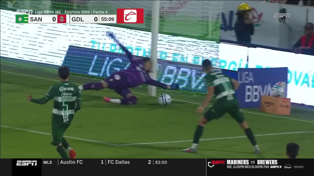 Carlos Avecedo ya es factor determinante y mantiene el cero