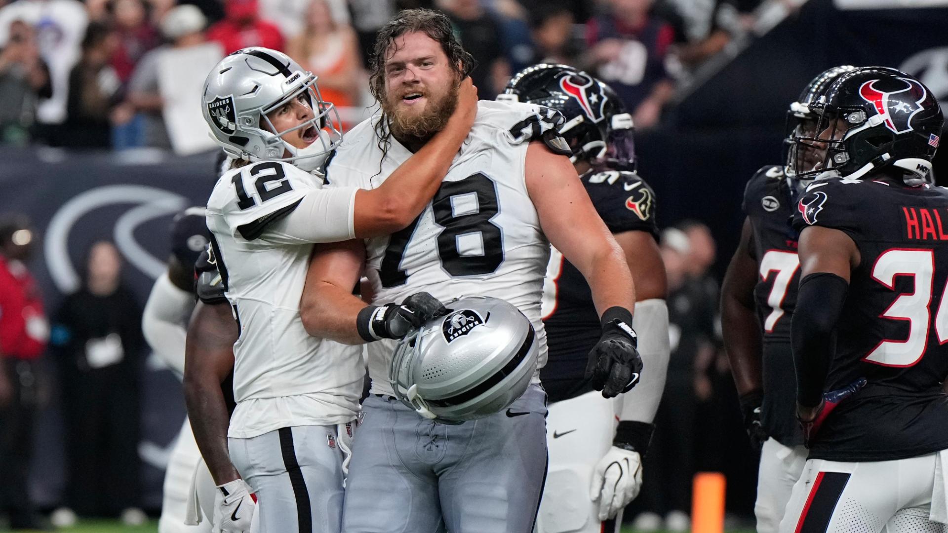 Fernando Mendoza throws a pick-6, struggles in 1st half of Raiders' 22-20 preseason win over Texans