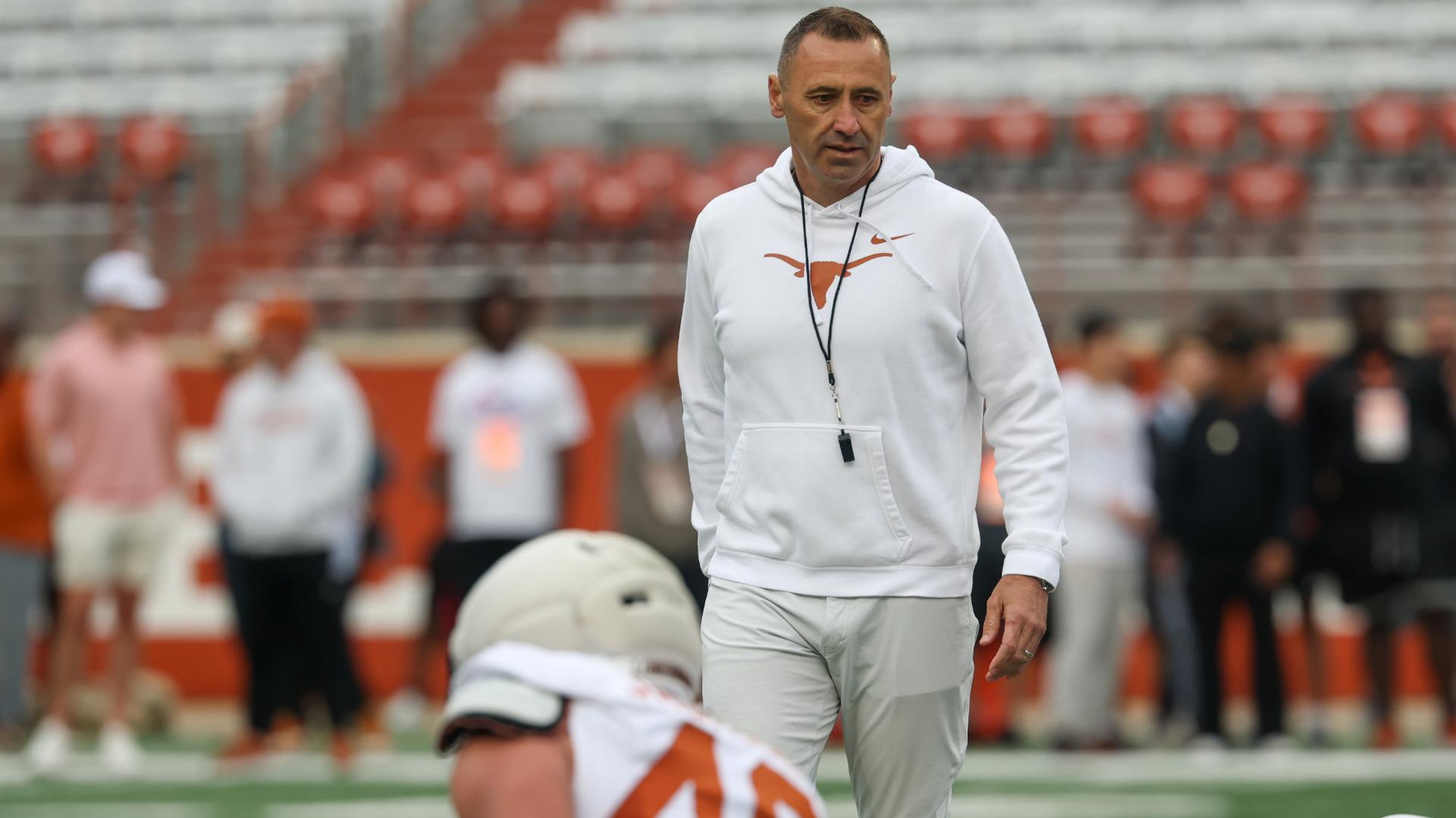 Texas' Steve Sarkisian mic'd up: 'You've gotta give all that you have'