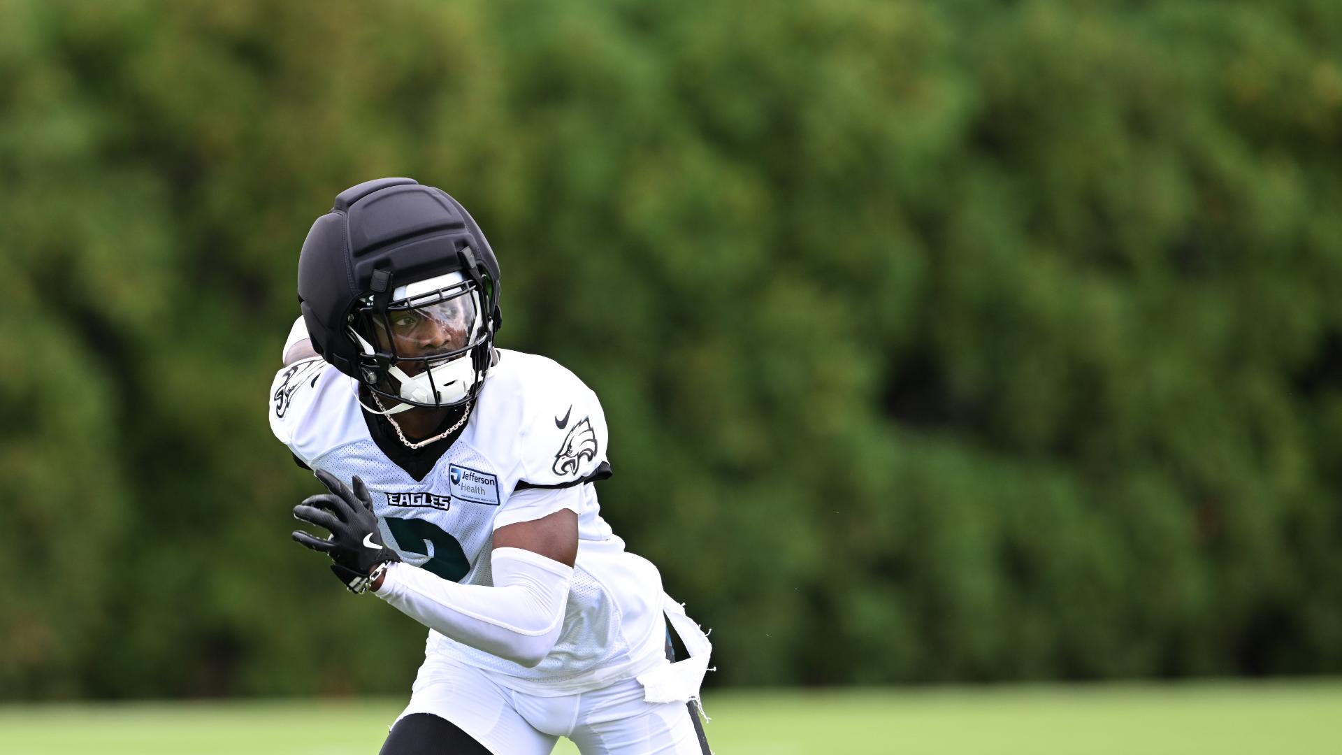 Riq Woolen impresses at Eagles' practice