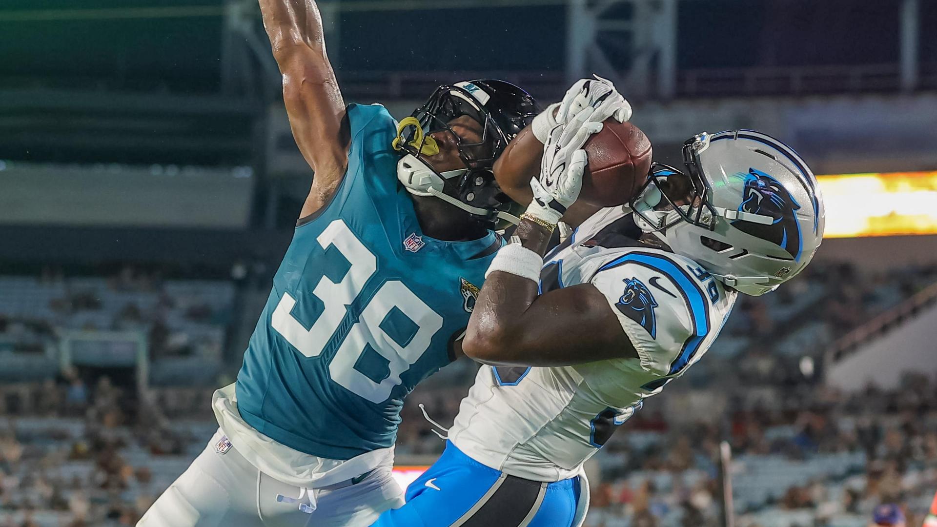 Bryce Young and the Panthers find better footing in a 34-17 victory at the Jaguars