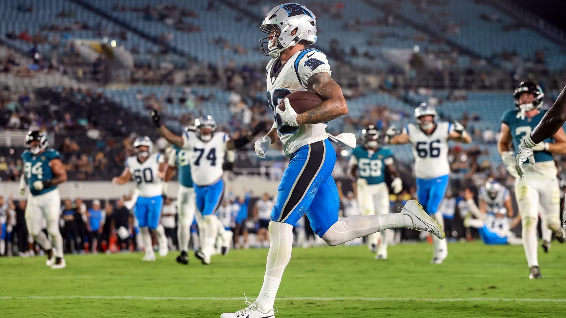 Casey Washington llega a la zona prometida tras pase de Kyle Trask